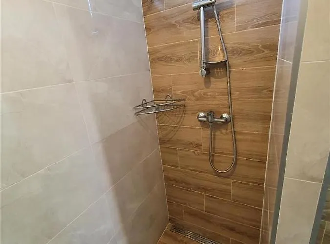 Zakatek W Jaroslawcu Lodge *